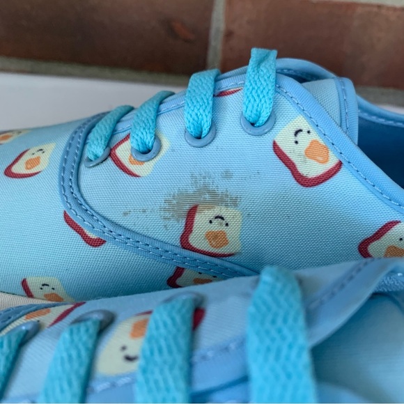 Cute To The Core Toast Print Lace Up Sneakers Women’s US 10 M - Picture 6 of 10